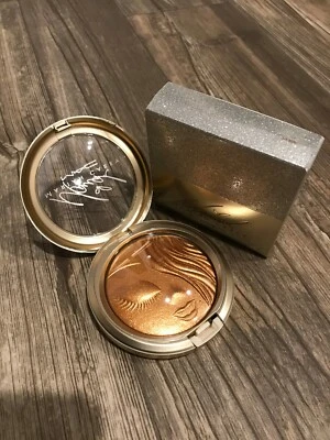 MAC Makeup MARIAH CAREY Collection Skin finish: My Mimi *NEW IN BOX* - Image 1 of 3
