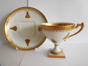 ANTIQUE FRENCH SEVRES STYLE PORCELAIN PEDESTAL TEA CUP AND SAUCER WITH GILT BEES - Picture 1 of 20