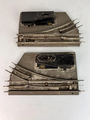 Pair of 2 American Flyer Lines Remote Switch Tracks - Left and Right Hand - Image 1 of 3