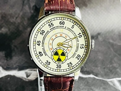 手表 Pobeda Radiation Troops 机械男士手表 复古手表 苏联 — 第 1/4 张图片