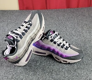 Size 6 Nike Air Max 95 Women's Purple Shoes Anthracite-Viotech DX2955-001 - Picture 1 of 9