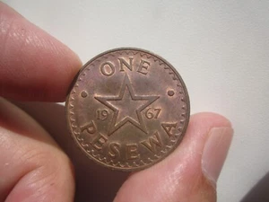 BONITO GRADO 1967 GHANA ONE PESEWA - Imagen 1 de 2