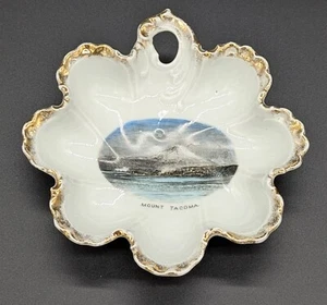 Antiguo plato de recuerdo Mount Tacoma Rainier hecho para bazar estado de Washington - Imagen 1 de 7