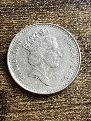 1997 Great Britain United Kingdom 10 Ten Pence Elizabeth II Actual Coin TB5048* - Image 1 of 2
