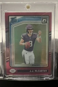 2024 Donruss Optic Rated Rookies Preview Holo J.J. McCarthy #303 Pink Prizm - Picture 1 of 3