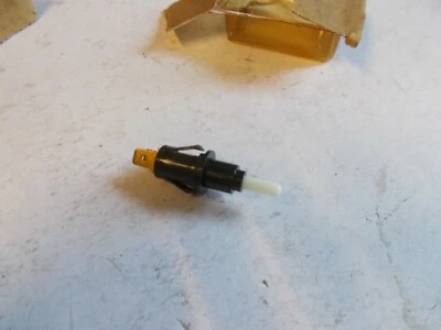 Interrupteur Marche Arrière Simca Talbot Alpine Rancho 1100 Solara Murena - Photo 1/4