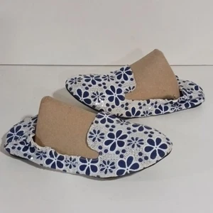 Cocorose London Blue and White Floral Eyelet Foldable shoes 38/39 Travel Wedding - Picture 1 of 8