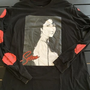 Selena Long Sleeve Graphic Design T-Shirt Black Unisex Size XL Fair Condition - Picture 1 of 10