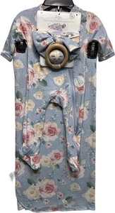NWT Toby Floral Print Blanket, Footed Loungewear, Headband & Rattle Set, NB - Picture 1 of 6