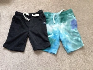 BUNDLE OF “2” SOFT PULL ON SHORTS- LUCKY BRAND & GAP- BOYS SIZE 5 - Picture 1 of 10