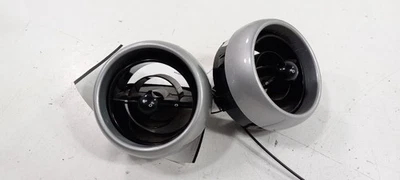 Mini Cooper S Dash Air Vent Center Middle 2002 2003 2004 2005 2006 - Image 1 of 4