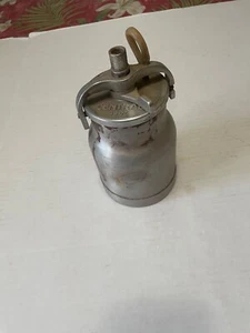 central pneumatic paint cup only.1 quart - Picture 1 of 6