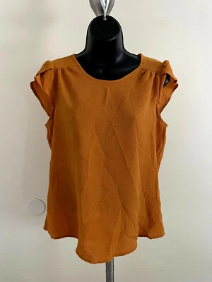 Lily White Women’s Orange Short Sleeve Crewneck Blouse Size M - Image 1 of 4