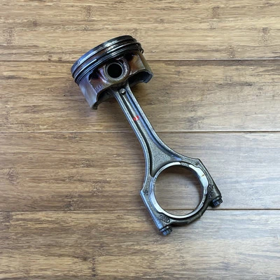 Audi RS7 2013-2018 conjunto de varilla de conexión de pistón de motor de 4,0 L 70 k millas OEM Foto 1 de 4