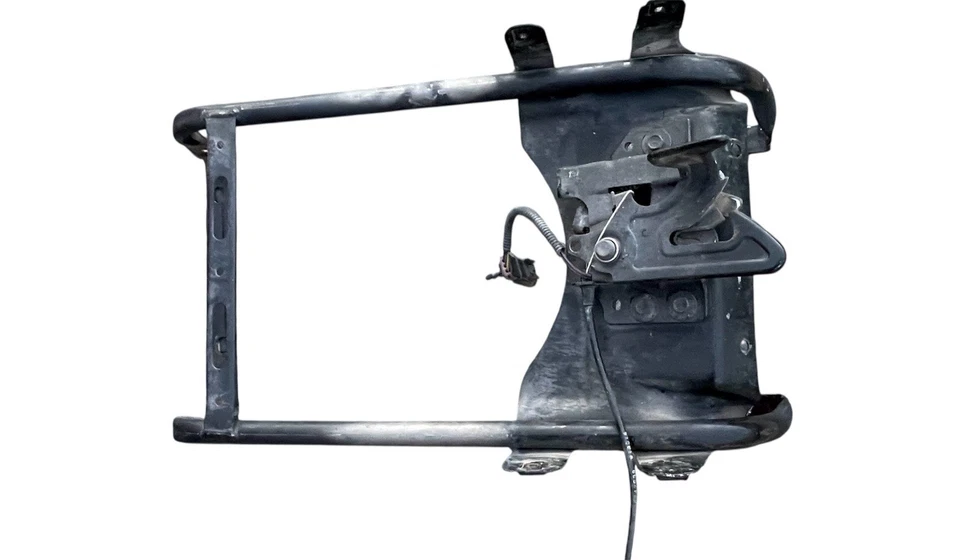 2006-2011 Cadillac Dts Buick Lucerne Hood Latch Support Bracket Brace - Image 1 of 4