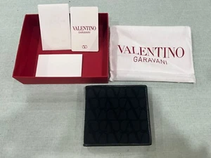 NEW Men’s Valentino Garavani Toile Iconographe Wallet Black - Picture 1 of 6