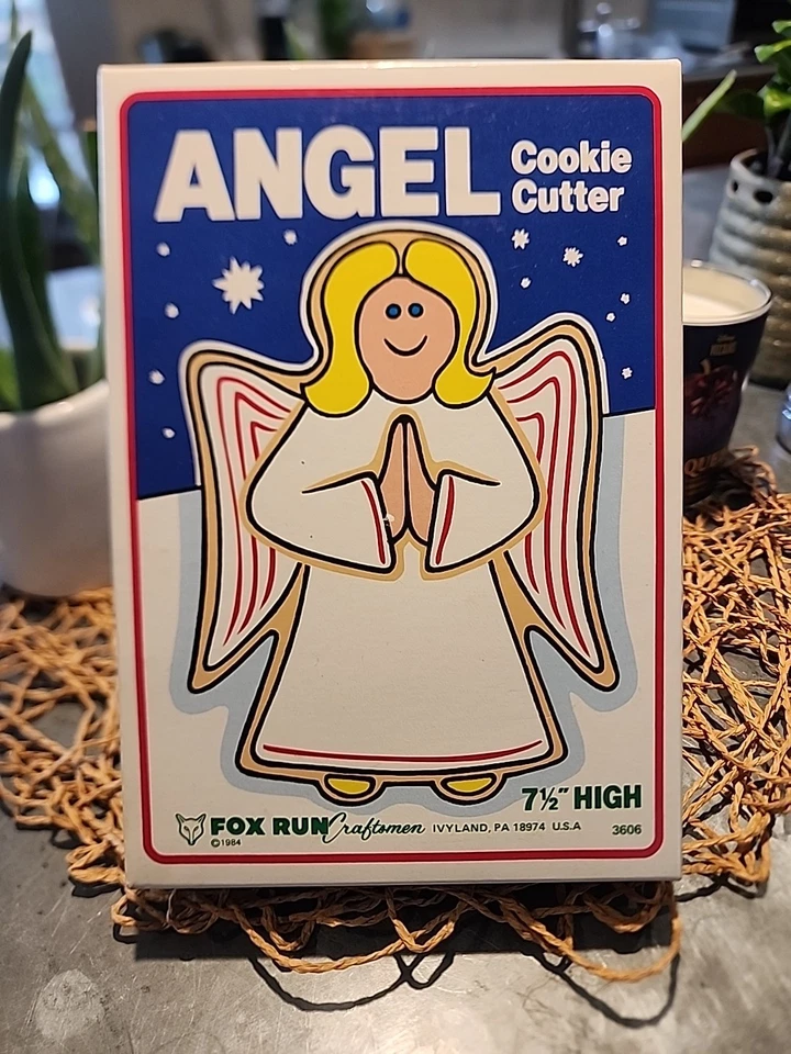 Cortador de galletas de metal Fox Run vintage grande 71/2" - Angel - cortador de galletas vibtage Foto 1 de 3