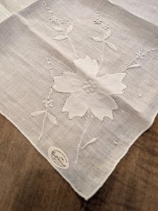 Vintage White Linen Floral Madeira Hanky Original Sticker New - Picture 1 of 3