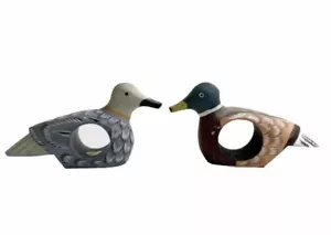 Pair of Wooden Decoy Duck Napkin Rings - Picture 1 of 2