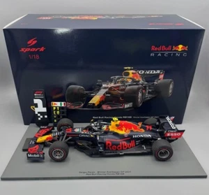 Spark 18S583 F1 RB16B #11 Honda Red Bull Racing Vainqueur GP Azerbaïdjan 2021 - Foto 1 di 17