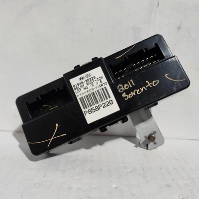 💥 2009-2013 Kia Sorento ICM Ignition Control Module Box 91940 2P220 OEM - Image 1 of 2