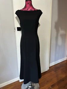 Cue 10 Dress A Line Midi Black Sleeveless Boat Neck Fluted Hem Like New - Picture 1 of 13