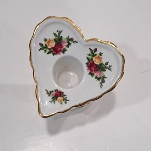 VINTAGE ROYAL ALBERT OLD COUNTRY ROSES CANDLE HOLDER HEART SHAPE RARE - Picture 1 of 9