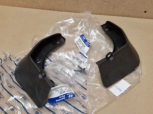 Hyundai i30 CW Rear Mud Guard Set Mud Flap 2012-on 86841A6200 86842A6200 Genuine - Picture 1 of 11