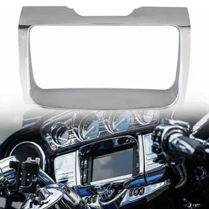 Motorbike Radio Trim Bezel Center Stereo Accent For Harley Street Glide FLHX - Imagen 1 de 12