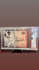 2001 Fleer Autographics Gold Derek Jeter /250 BGS 8.5 10 AUTO