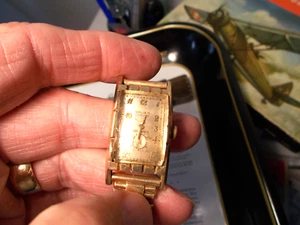 Reloj Hombre Vintage Gruen Curvex Precisión Oro 10K Relleno Correr - Imagen 1 de 3