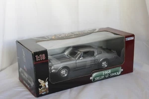Road Signature 68 Shelby GT 500KR en gris negro escala 1:18 - Imagen 1 de 8