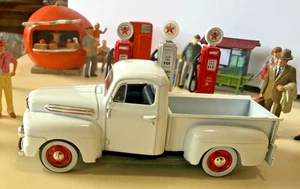 Denver Die-Cast 1:48 Scale 1951 Ford Pick-Up Truck - White w/Red Rims - NIB - Picture 1 of 11