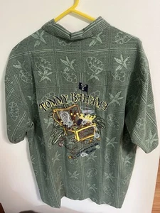 NEW Tommy Bahama Shirt Medium, Greens, Short Sleeve Button Up Hawaiian - Picture 1 of 9