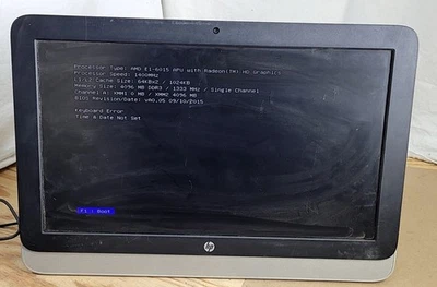 PC HP 22-3110 M9Z55AA#ABA AiO AMD E1-6015 APU 4GB 1TB VER NOTAS Foto 1 de 4