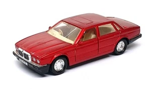 Matchbox Diecast 15425F - Jaguar XJ6 - Red - Picture 1 of 4