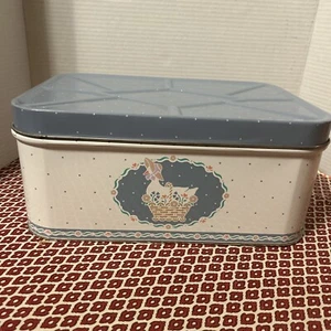 Vintage Brotkasten Blech Metall Mutter Gans im Korb blau gepunktet 1987 - Bild 1 von 10