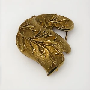 Vintage Sarah Covington goldtone brooch 2 And a half inches in size￼ - Picture 1 of 6