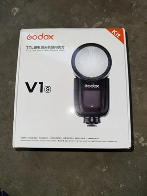 Godox V1-S 76Ws Auto Zoom Flash for Sony - Image 1 of 2