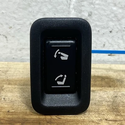 Interruptor de asiento plegable eléctrico de tercera fila trasero izquierdo Infiniti QX56 QX80 2011-2017 Foto 1 de 4