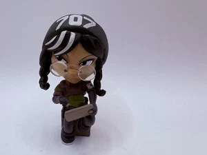 Figurine vinyle de collection Ubisoft Rainbow Six Siege DOKKAEBI Chibi série 2 - Photo 1/2