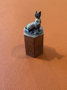 Antike chinesische Bronze kleine Opium Gewicht Kaninchen Top 42,1 Gramm Marke darunter - Bild 1 von 13