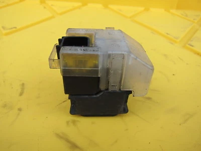 Suzuki GZ250 2000 OEM MOTOR RELÉ ARRANQUE MOTOR INTERRUPTOR Foto 1 de 4