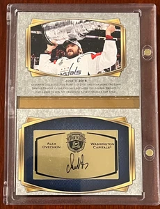 Alexander Ovechkin Capitales Placas Jugador Folletos AUTO 20/25 22-23 UD LA TAZA - Imagen 1 de 2