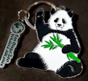 San Diego Zoo Keychain Souvenir Keychain Panda Bear With Bamboo Waving - Picture 1 of 6