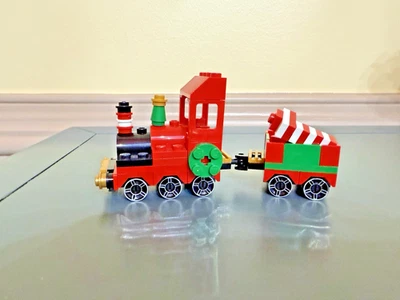 LEGO Temporada: Tren de Navidad (Juego # 40034) Foto 1 de 4