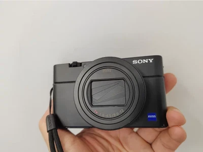 Sony Cyber-shot DSC-RX100 VI M6 20.1MP Digital Camera 4K Video Black SD - Image 1 of 4