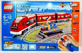 LEGO (7938) City: Passenger Train w/ Power Function Remote - New Sealed Retired