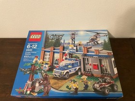 LEGO CITY: Forest Police Station (4440) - NEW IN SEALED BOX