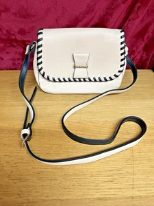 Jane Shilton Small Beige Neutral & Black Shoulder Bag Handbag - Picture 1 of 12